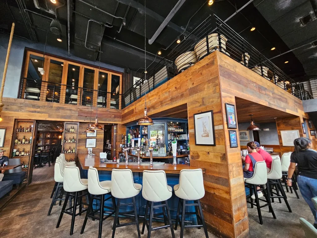 Kirwins on the Wharf (interior image)